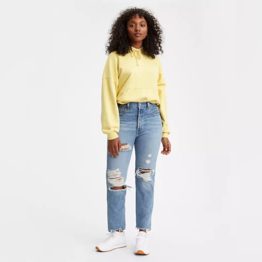 501® ORIGINAL FIT RIPPED WOMEN'S JEANS Classic Light Blue Sz 27